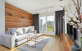 Park Apartamenty Mariacka Szczecin z Parkingiem by Noclegi Renters